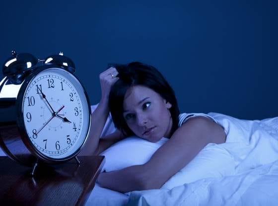 Làm thế nào để có thể điều trị chứng mất ngủ kéo dài?